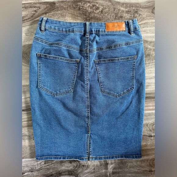 Vero Moda Denim High-Waist Skirt - Picture 4 of 6